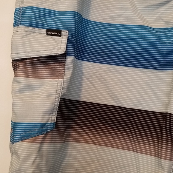 O'Neill striped board shorts tie waist pocket - Picture 2 of 5